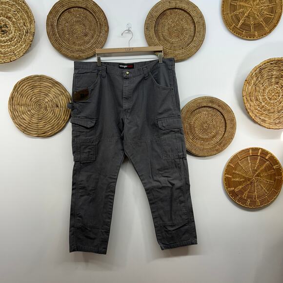 Bundle (2) Wrangler Riggs Workwear Cargo Pants Gray Tan Mens 42x32 - Picture 1 of 8